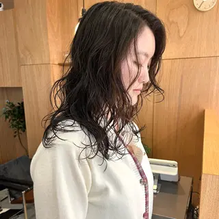 セミロング hina/パーマ /ニュアンスパーマのヘアスタイル