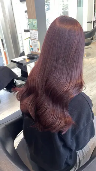 ロング カラー ブリーチ/髪質改善/ ハイトーン/暖色のヘアスタイル