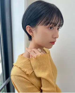 ショート Garland 表参道所属・ミディアムレイヤー/ 艶カラー🎀　emiのヘアスタイル