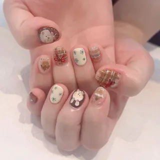 ネイル Annailsalon所属・E miのネイルデザイン