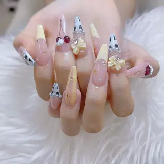 ネイル ANH NAIL ゴテゴテ専門店💎のネイルデザイン