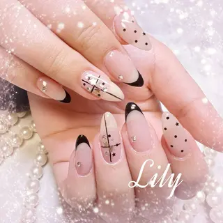 ネイル Nailsalon Lilyのネイルデザイン