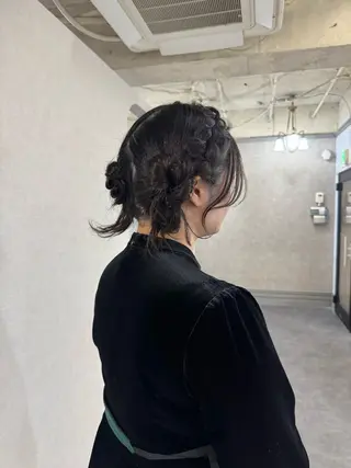 ミディアム ヘアアレンジ 平川 沙季のヘアスタイル