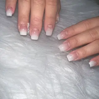 ネイル Nov. ネイルサロンのネイルデザイン