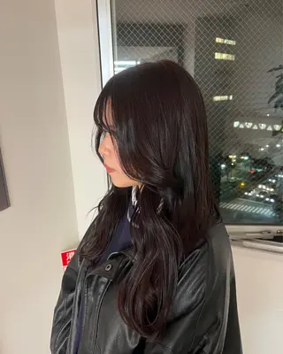 カラー films所属・AYA/films 韓国/レイヤー／ボブのヘアスタイル