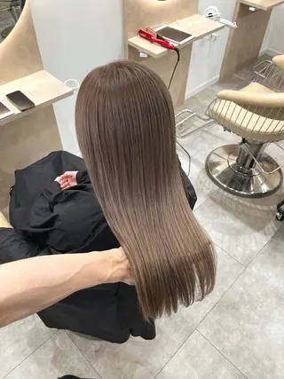 セミロング LATE  tokyo所属・廣庭 勇人のヘアスタイル