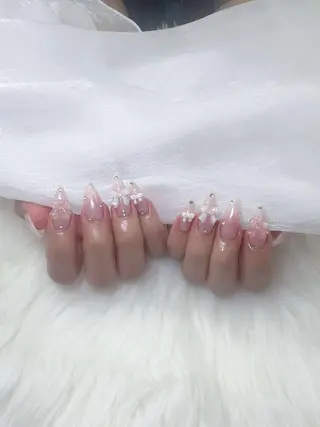 ネイル Hara Nail 【パラジェル使用】のネイルデザイン