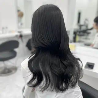 カラー ❄️冬の暗髪カラー ❄️透明感ヘアのヘアスタイル