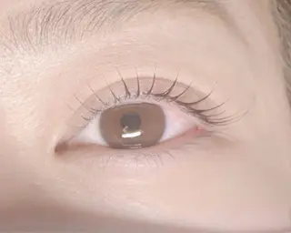 マツエク・マツパ ate eyelash 和泉府中店【まつげパーマ／ラッシ ユリフト/LED/東感バインド／眉毛】所属・もり まゆみのマツエク・マツパデザイン