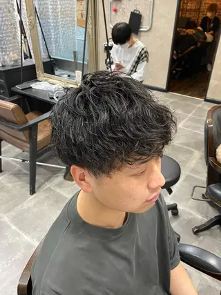 ショート メンズ センターパート ／植田のヘアスタイル