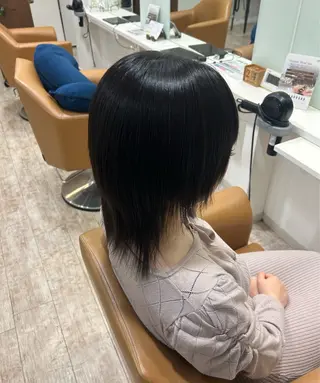 ミディアム 渡辺 望愛のヘアスタイル