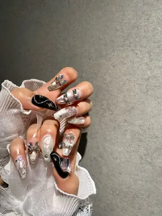 ネイル I-nailロング /ワンホン/キラキラのネイルデザイン