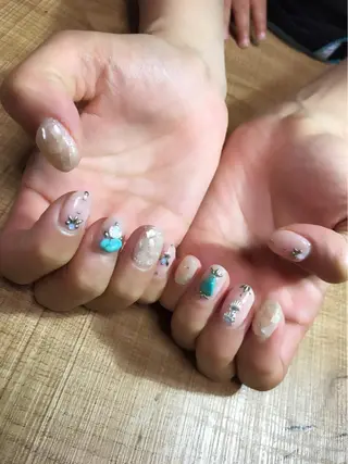 ネイル ツメトマツゲ .のネイルデザイン