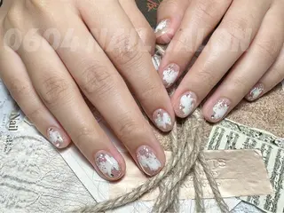 ネイル ishiro 🍂のネイルデザイン