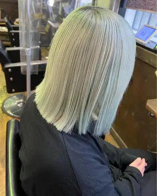 ミディアム カラー PSY(サイ)所属・PSY(サイ)池袋 金田尚久🎨のヘアスタイル