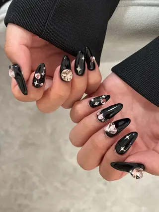 ネイル Mai 🪽🩵のネイルデザイン