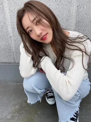 ロング 顔まわりレイヤー/ bob及川亜沙美のヘアスタイル