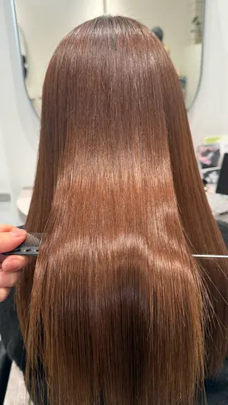 ロング カラー LoiLo所属・福岡 舞のヘアスタイル