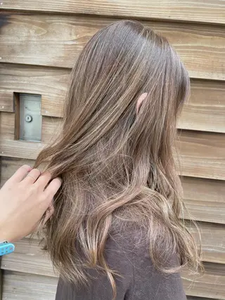 ロング カラー 【neo.】 Mahoのヘアスタイル