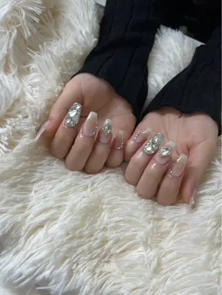 ネイル PEEKABOO京橋 EYE&NAILのマツエク・マツパデザイン