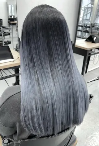 カラー hinata/ ハイトーンカラー🪽のヘアスタイル