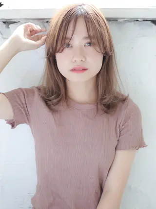 ミディアム 石渡このみ 🍊レイヤーカットのヘアスタイル