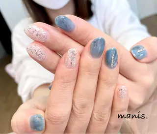 ネイル manis .のネイルデザイン