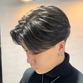 ショート カラー パーマ メンズ センターパート マスターかずまのヘアスタイル