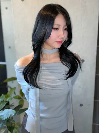 ロング karina🌿レイ ヤーカット/髪質改善のヘアスタイル