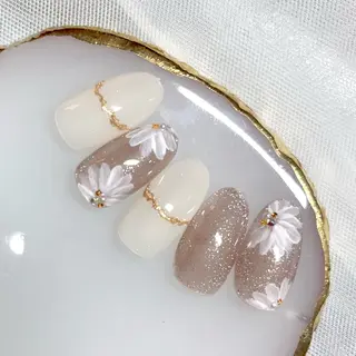 ネイル Kodebu Usagi Nail所属・Yuko Kanamedaのネイルデザイン