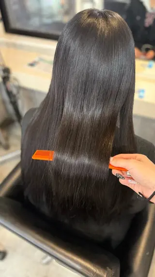 ロング MILLY(ミリー)所属・REINA エクステ/ヘアセットのヘアスタイル