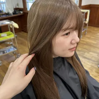 カラー 加藤 梨夏のヘアスタイル