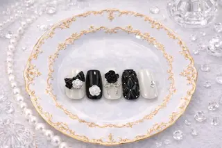 ネイル REBEST南森町 nail🪽のネイルデザイン