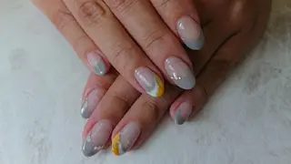 ネイル 林 珠里のネイルデザイン