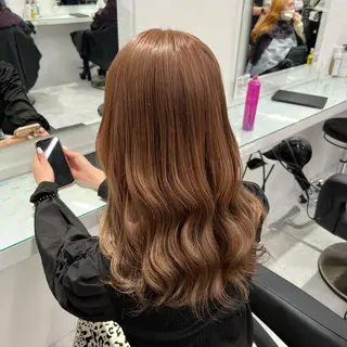 ミディアム カラー ヘアアレンジ マユクリア池袋東口店所属・マユクリア 池袋東口店の眉毛・アイブロウイメージ