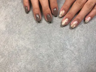 ネイル kiii.__ ✴︎*のネイルデザイン