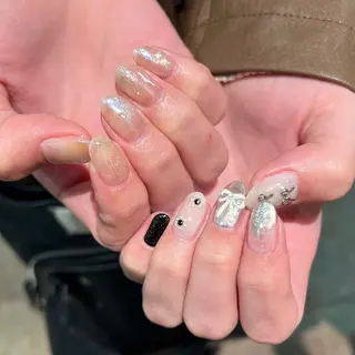 ネイル 河野 弥月のネイルデザイン
