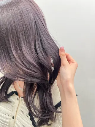 ロング Lomalia もえかのヘアスタイル