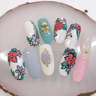 ネイル 奥園 良恵のネイルデザイン