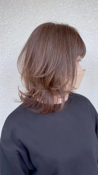 ミディアム カラー コバヤシ タイジュのヘアスタイル