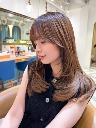 セミロング ‎🤍くびれレイヤー /韓国風🖤菊池瑛士のヘアスタイル