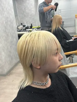 カラー メンズハイトーン 北斗💍レイヤーのヘアスタイル