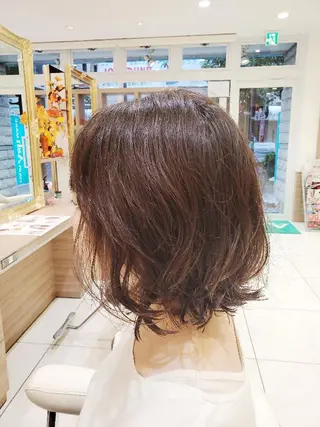 ミディアム 鶴見で縮毛矯正なら 田中 瞬のヘアスタイル