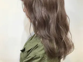 セミロング カラー ヒロミ/アレンジ/ アンニュイ/透け感のヘアスタイル