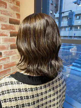 ミディアム カラー 関口 桃花🌷 暖色カラーのヘアスタイル