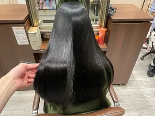 ロング 🌿ストレート🌿 髪質改善☘️シュウヤのヘアスタイル