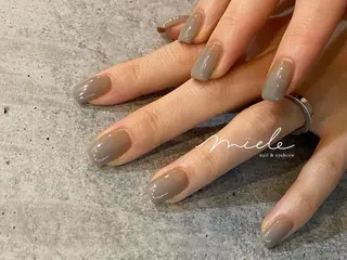 ネイル miele【ミエレ】 シンプル一癖のネイルデザイン