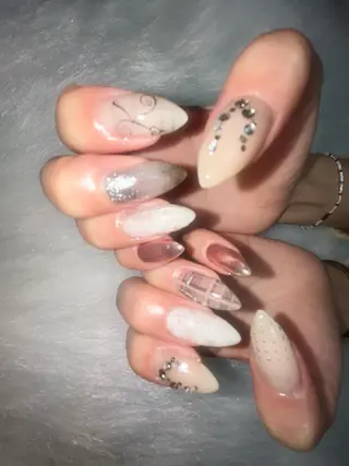 ネイル kana/モード ・グランジ໒꒱のネイルデザイン