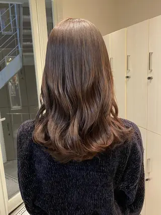 セミロング カラー ハイトーン×似合わせ 🌱中川慎之介のヘアスタイル