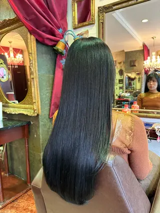 ロング 【レイヤー/韓国風 /髪質改善】RINのヘアスタイル